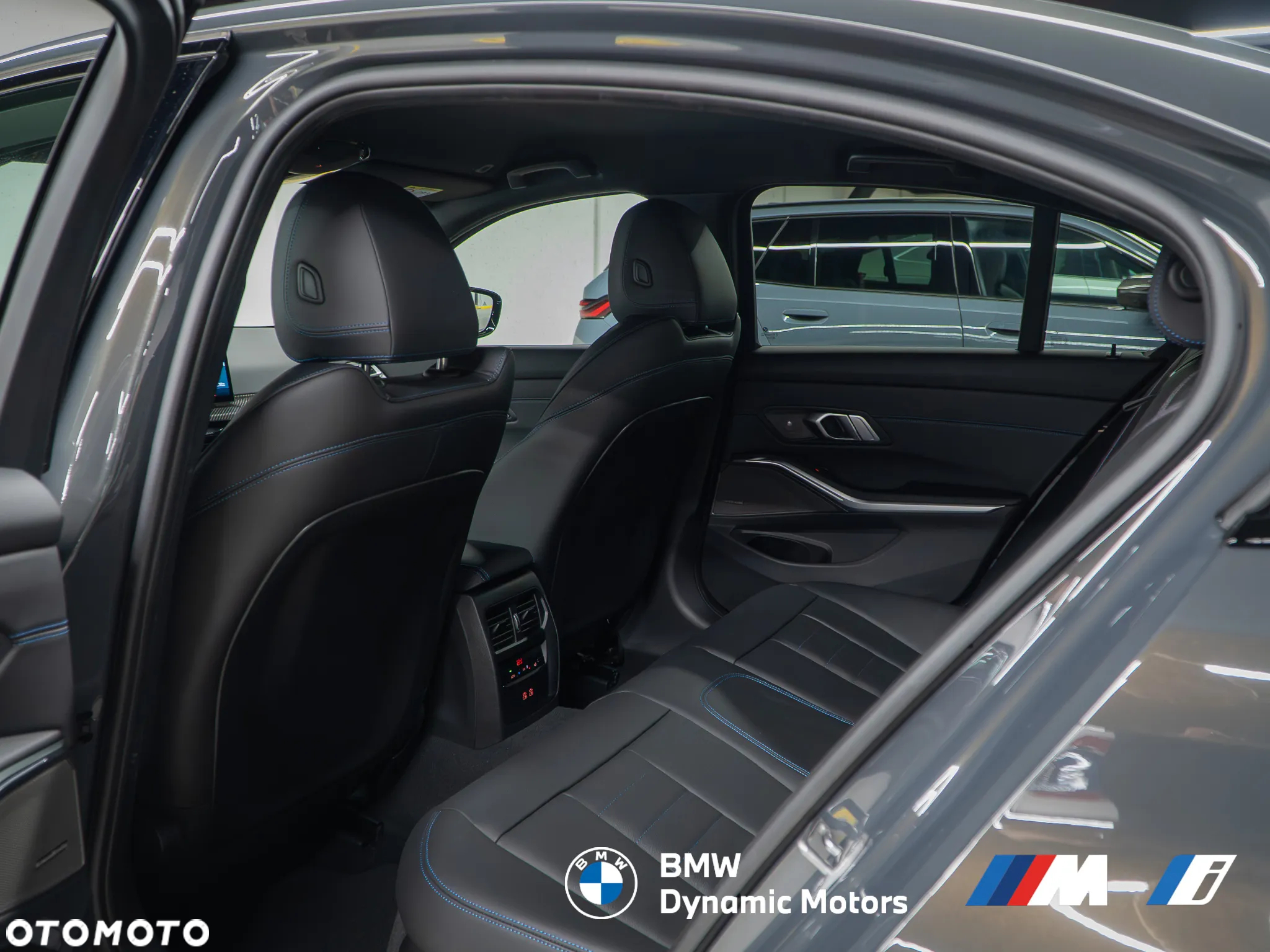 BMW Seria 3 M340i xDrive - 22