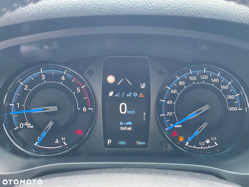 Toyota Hilux 2.8 D-4D Double Cab Invincible 4x4 - 20