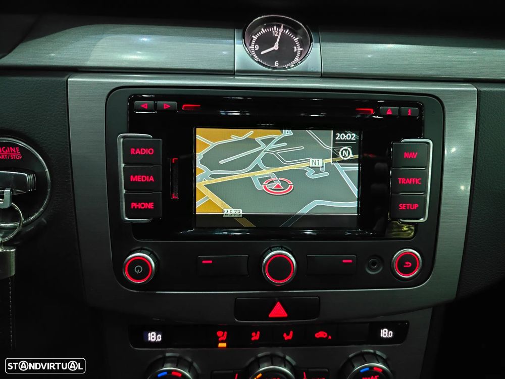 VW Passat Variant 1.6 TDI Confortline Navig - 15