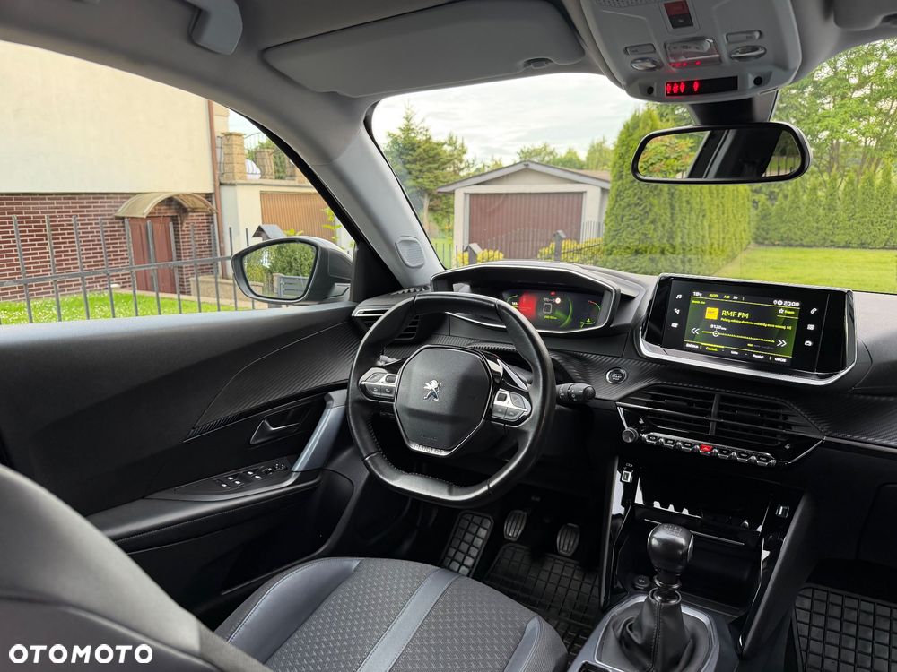 Peugeot 2008 BlueHDi 100 Allure - 14