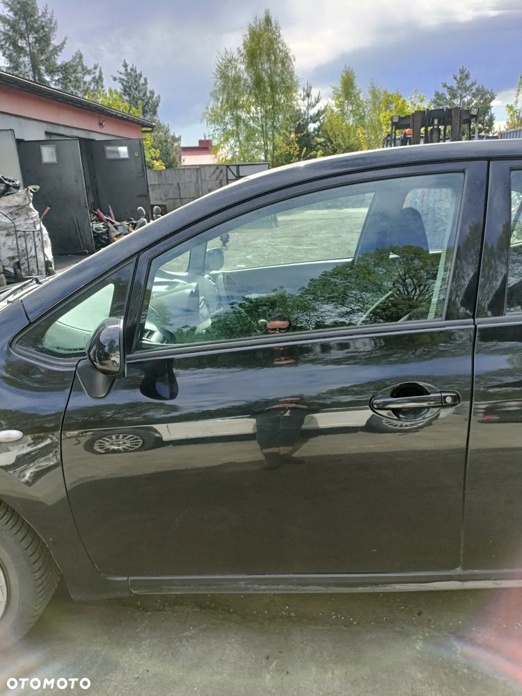 TOYOTA AURIS I 06-09 2007 r. 5D HB 209 drzwi lewy przód lewe przednie LP * - 2