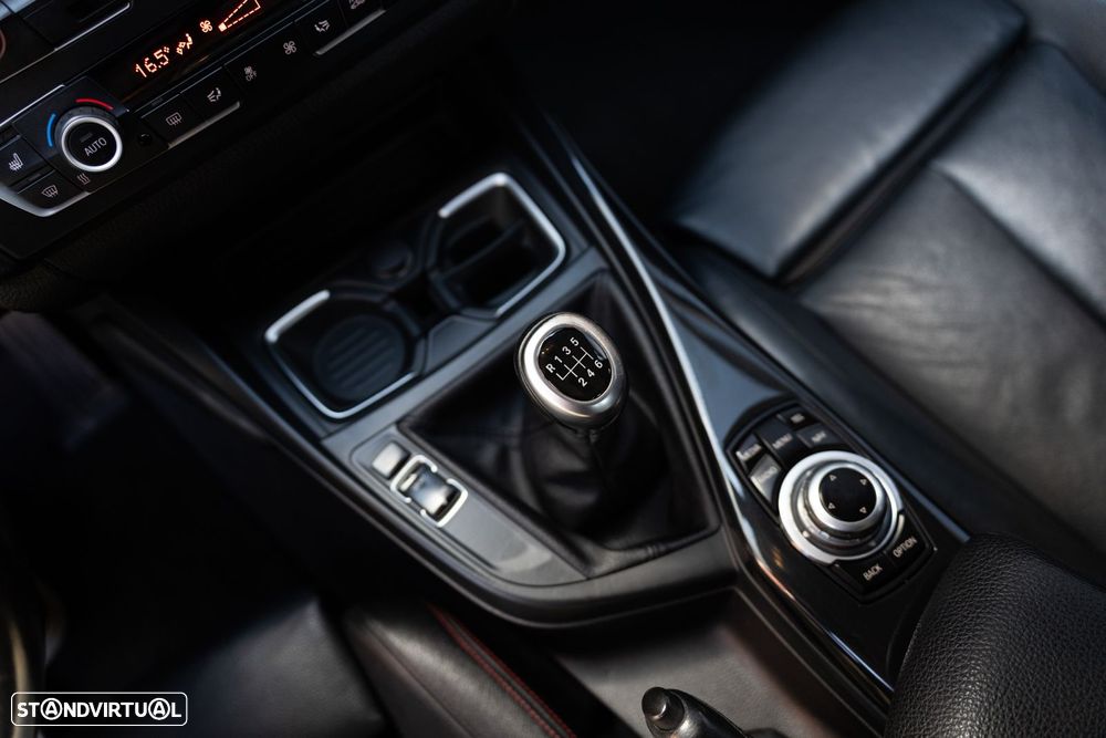 BMW 116 d EDynamics Line Sport - 19