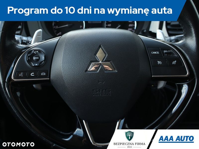 Mitsubishi Outlander - 20
