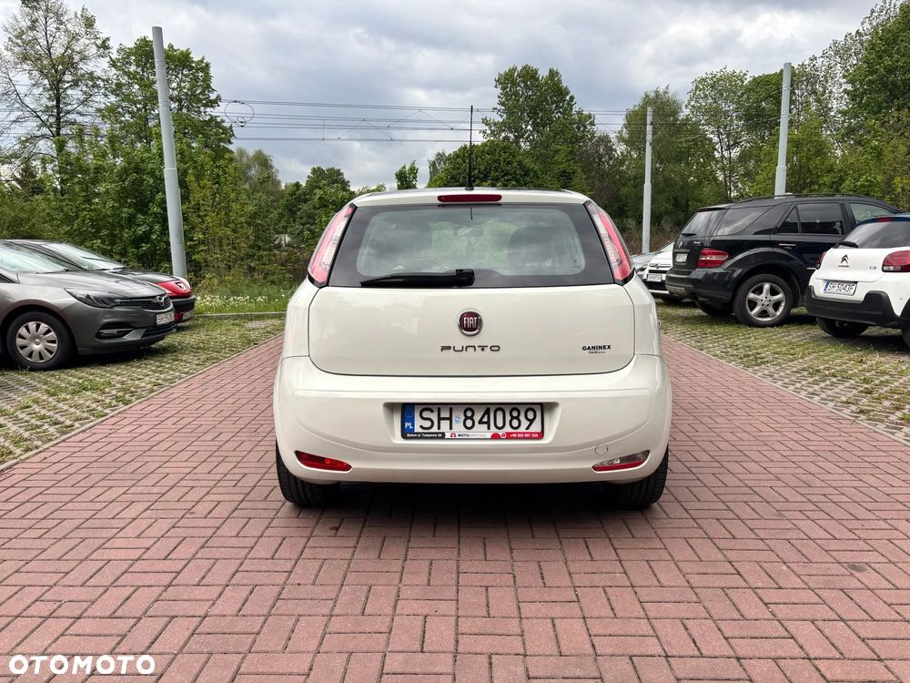 Fiat Punto 1.4 Young - 6