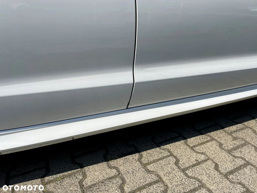 Audi A6 Avant 2.0 TDI Ultra - 23