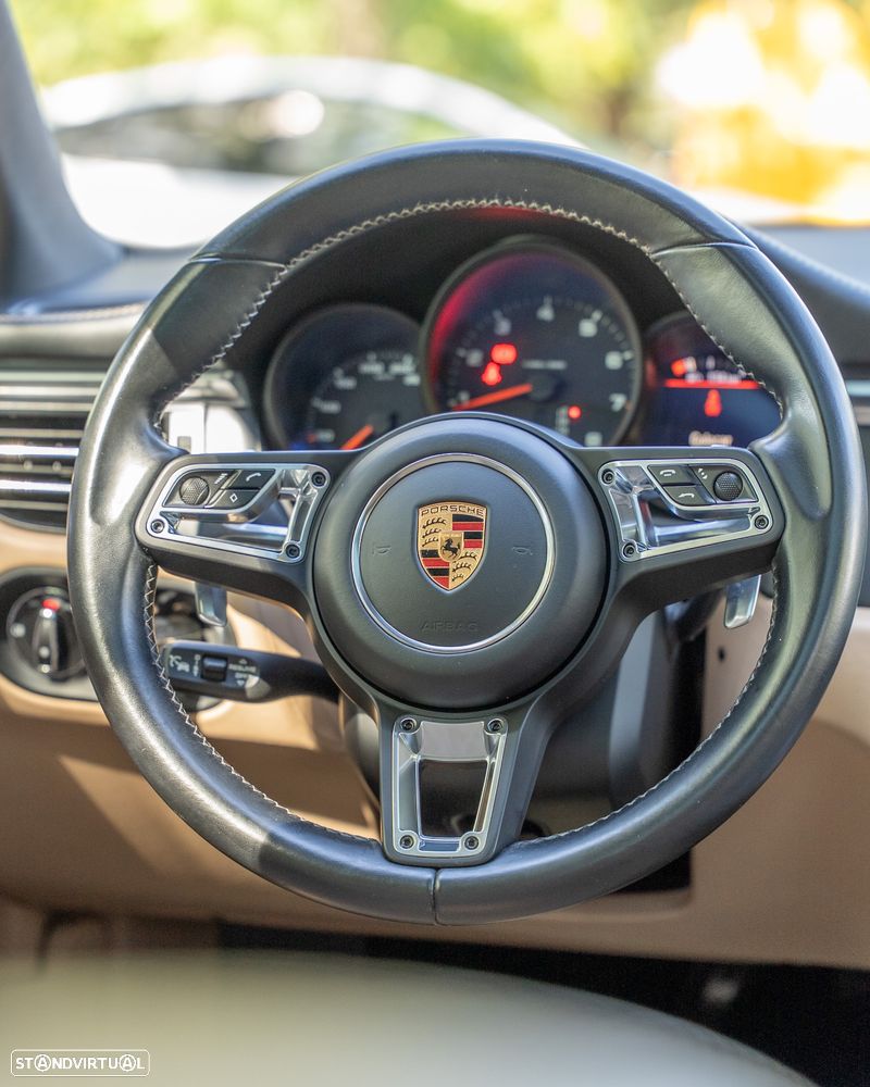 Porsche Macan - 20