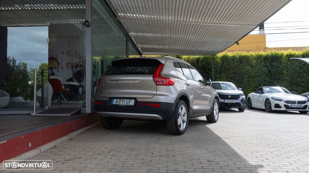 Volvo Xc40 2022 photo 3