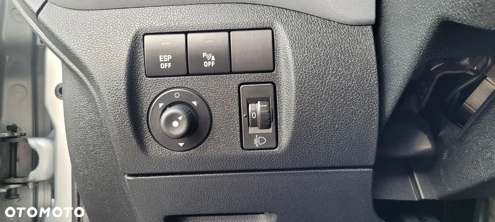 Citroën Berlingo 1.6i Pakiet Plus - 21