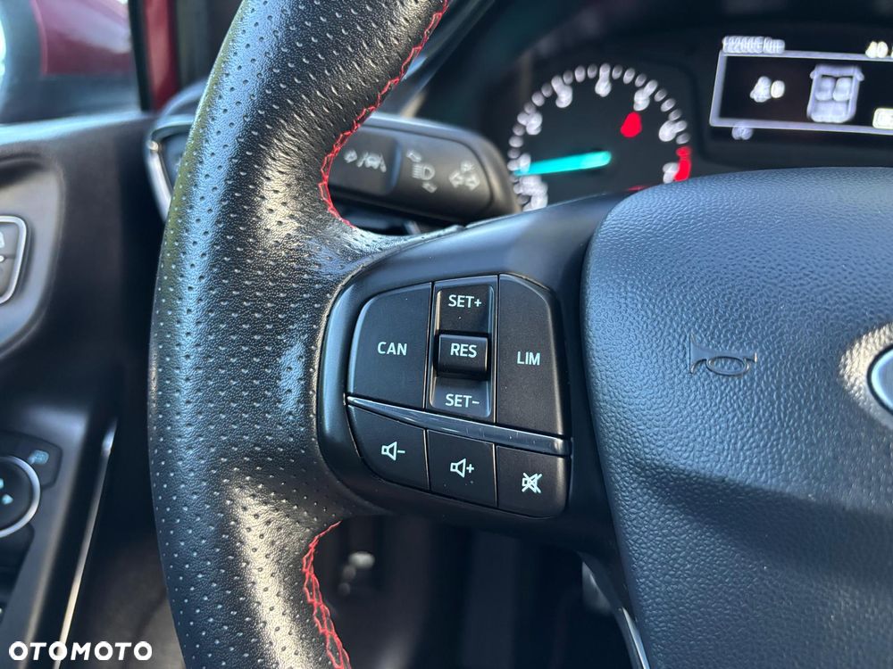 Ford Fiesta 1.0 EcoBoost S&S ST-LINE - 21