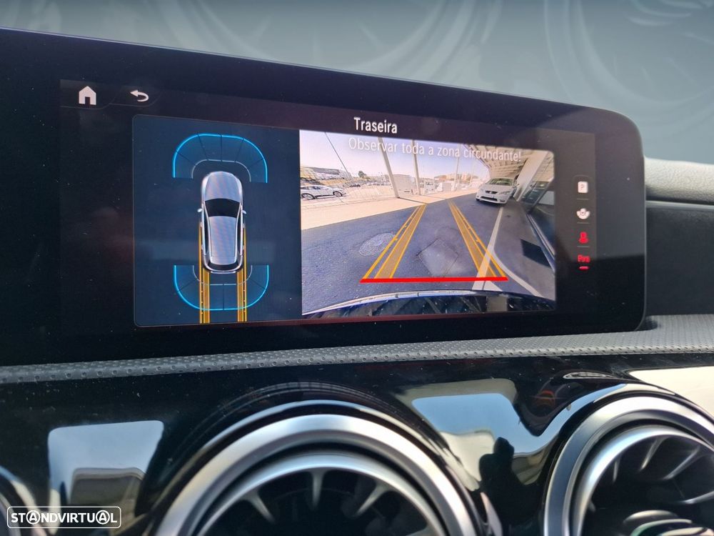 Mercedes-Benz A 250 e - 24