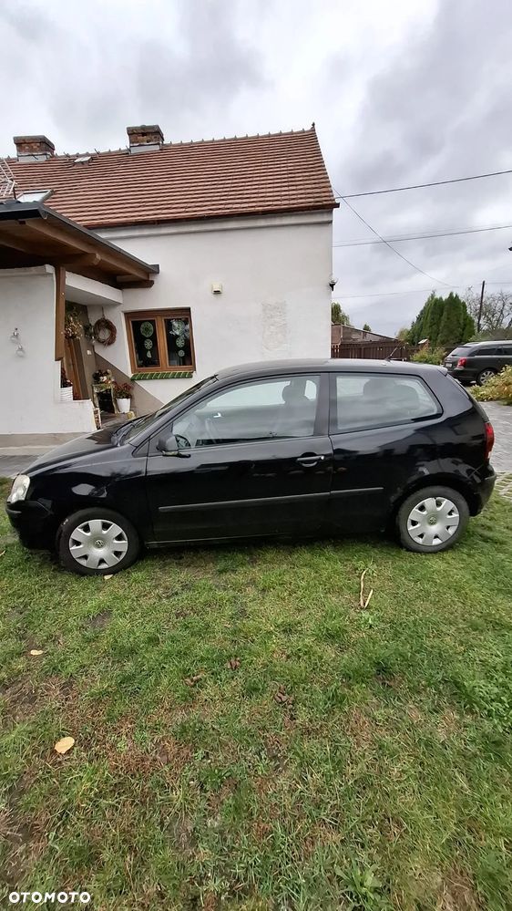 Volkswagen Polo - 2