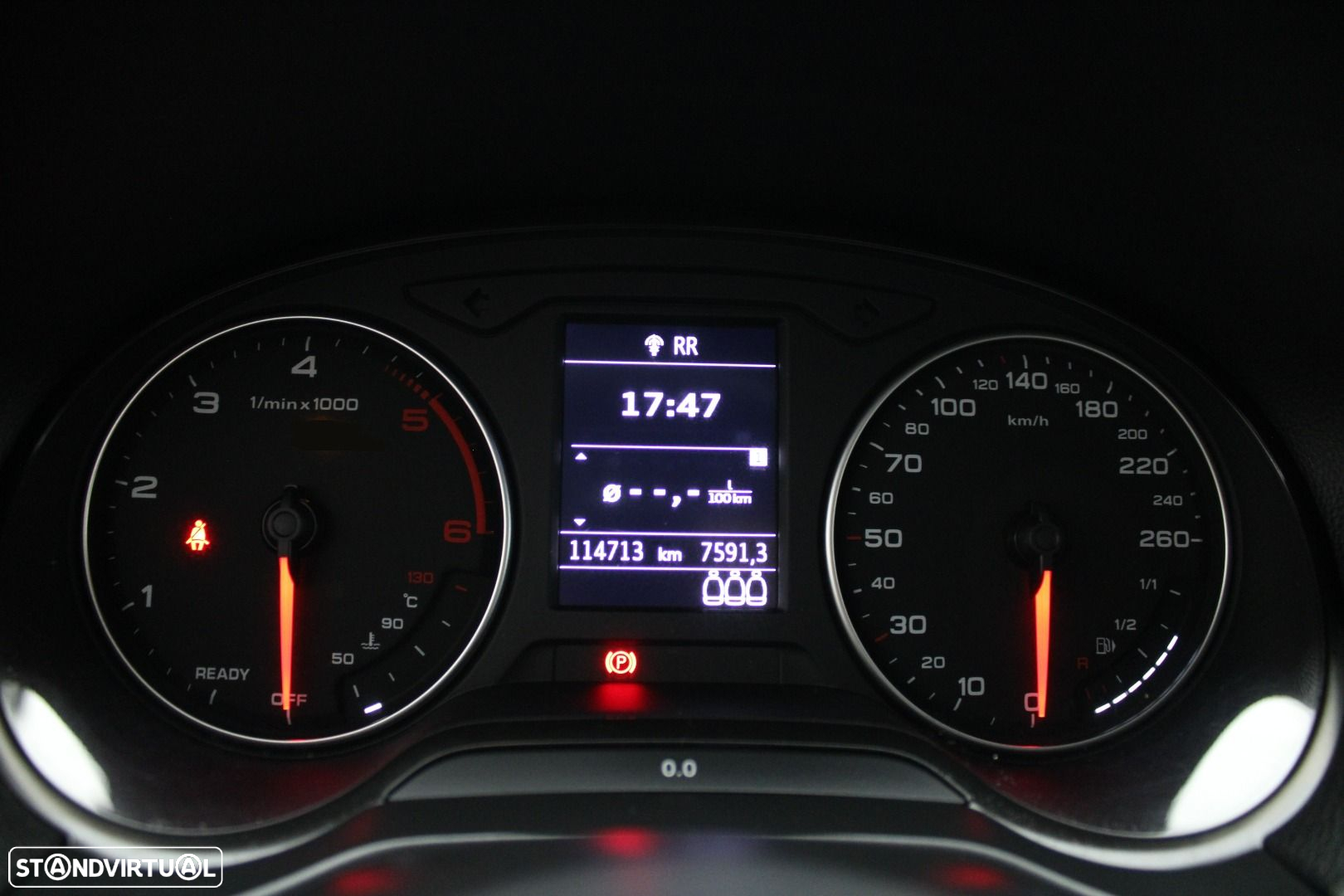 Audi Q2 30 TDI Design - 32