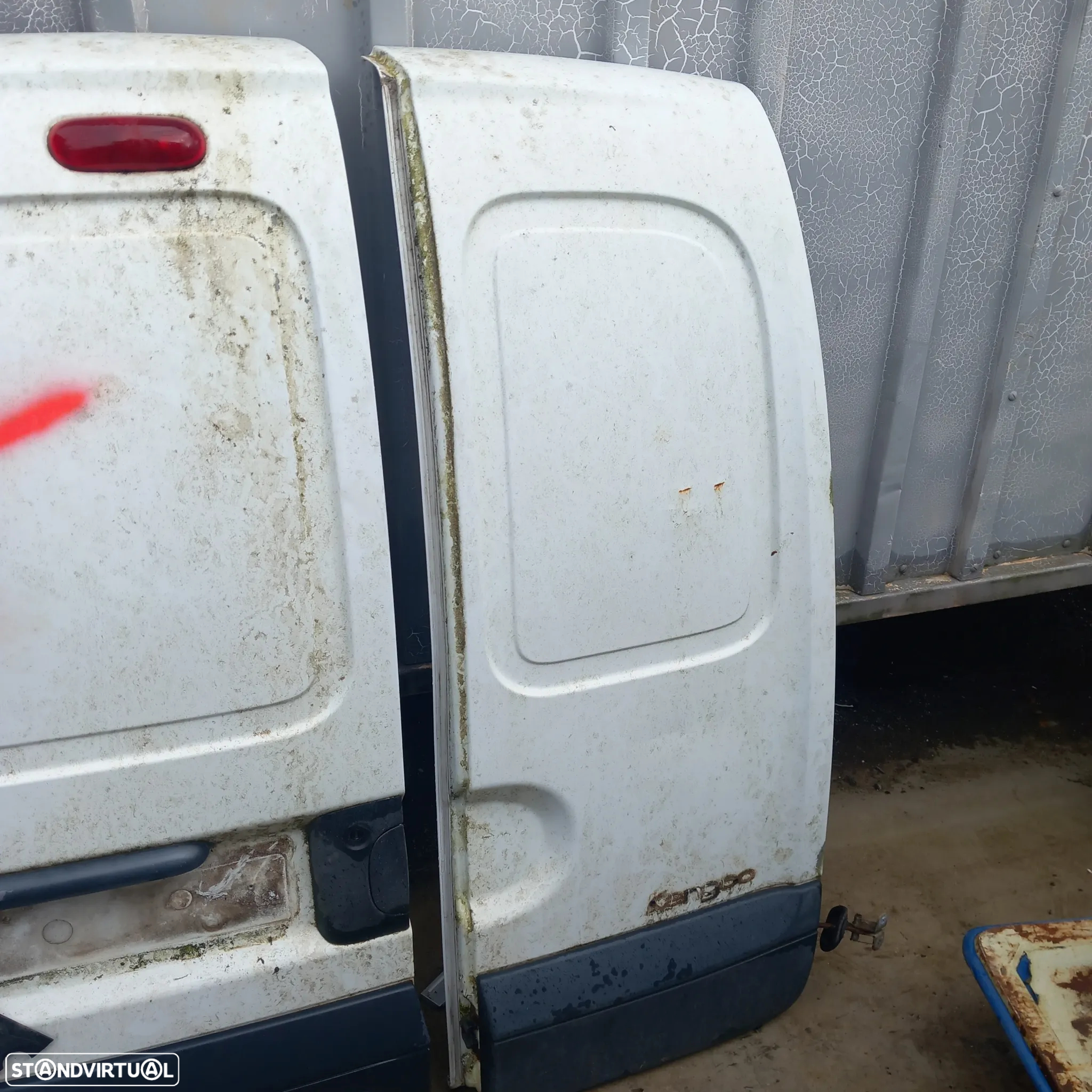 Conjunto 2 portas renault kangoo ano 2005 - 3