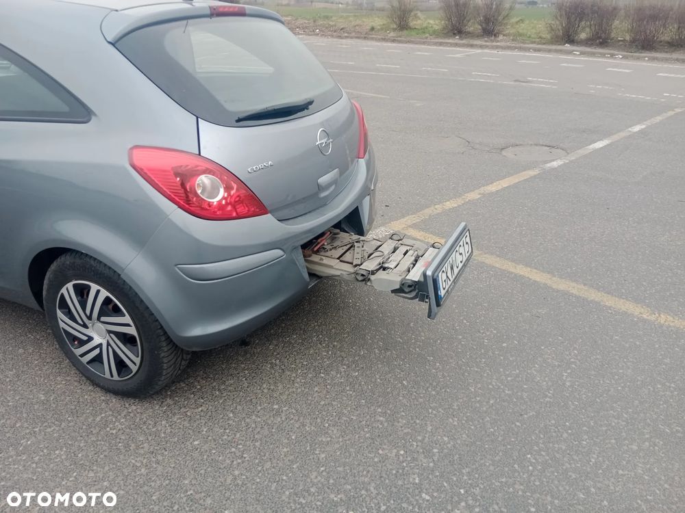 Opel Corsa 1.4 16V Color Edition - 7