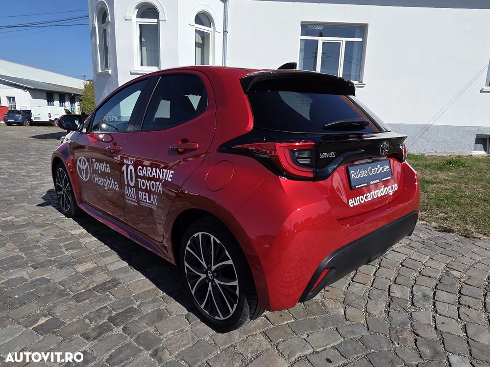 Toyota Yaris 1.5 VVT-i HSD Dynamic - 10
