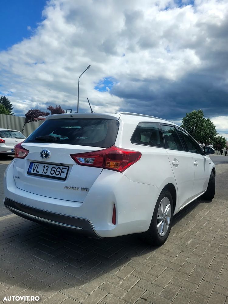 Toyota Auris - 4