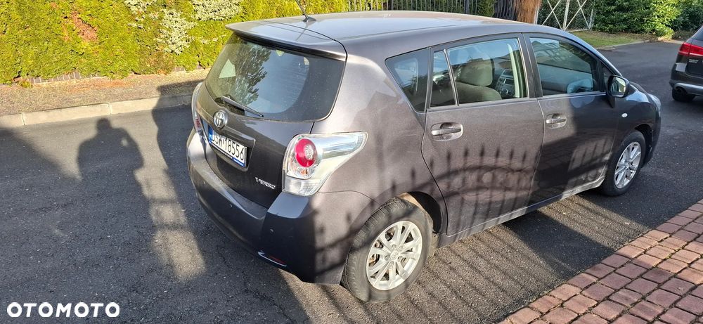 Toyota Verso 2.0 D-4D Sol - 3