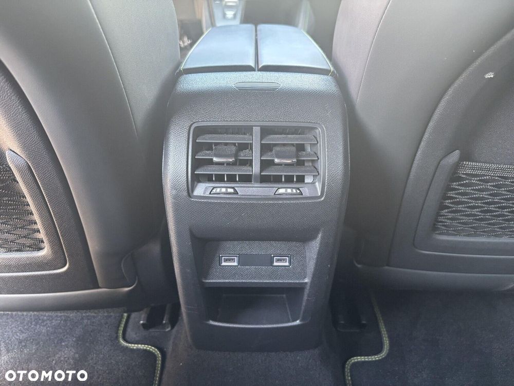 Peugeot 308 1.5 BlueHDi GT S&S EAT8 - 24
