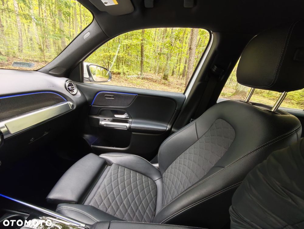 Mercedes-Benz GLB 200 7G-DCT - 14