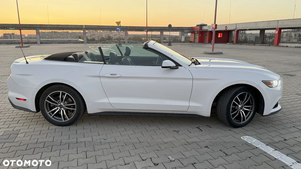 Ford Mustang Cabrio 2.3 Eco Boost - 6