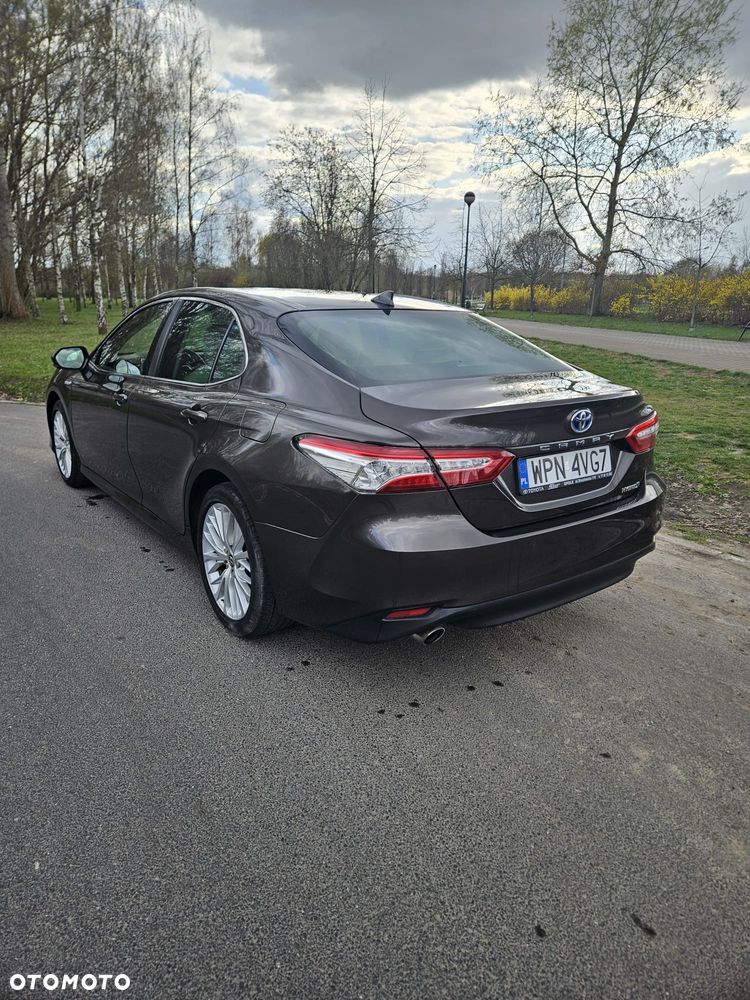 Toyota Camry 2.5 Hybrid Executive CVT - 7