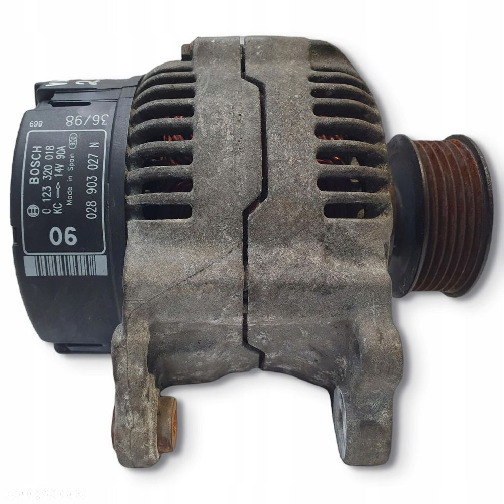 ALTERNATOR VW LT II 2.5 TDI 0123320018 028903027N bosch 90a - 7