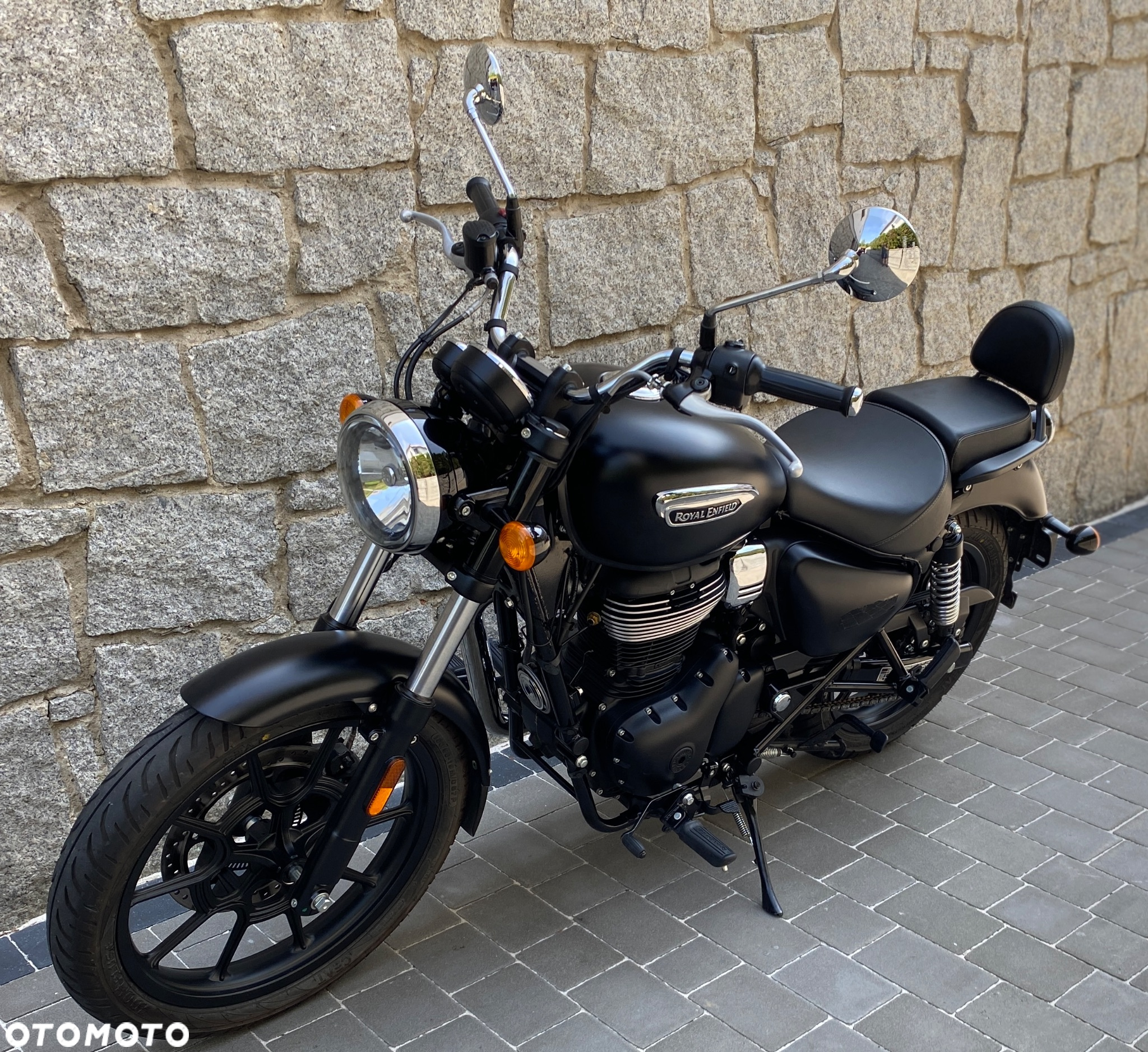 Royal Enfield Meteor - 15
