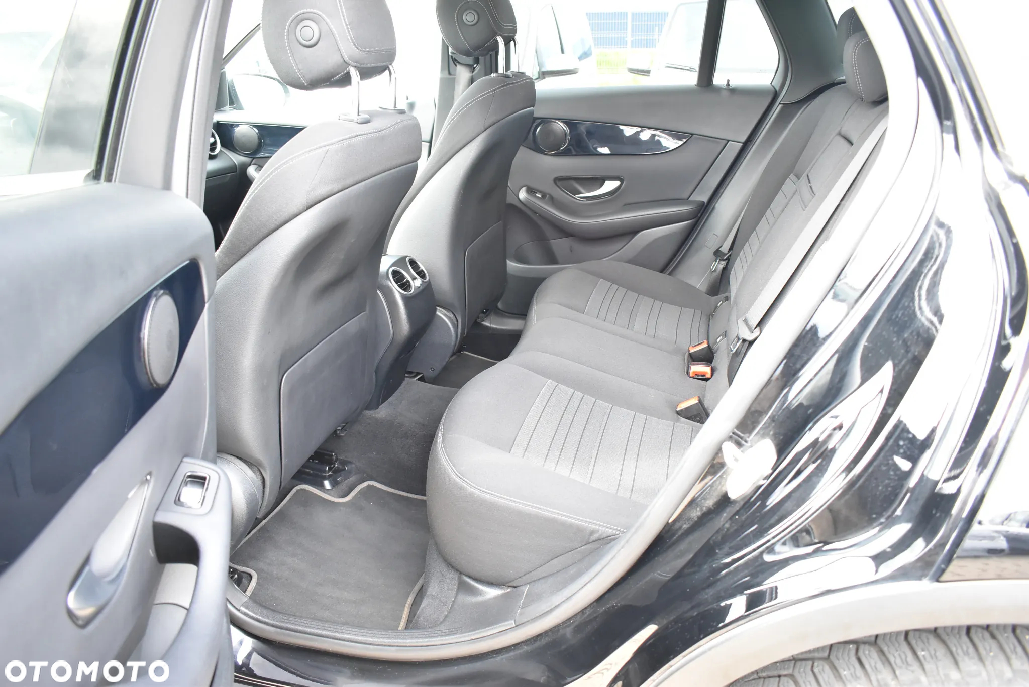 Mercedes-Benz GLC 200 d - 12