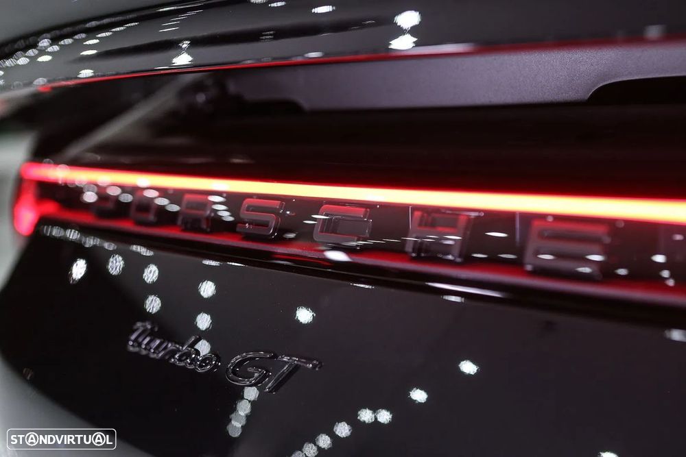 Porsche Cayenne Turbo GT - 23