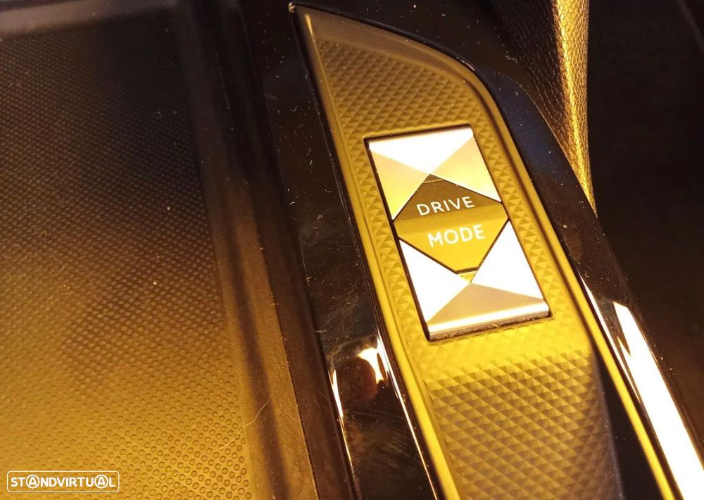 DS DS3 Crossback E-Tense Performance Line - 8