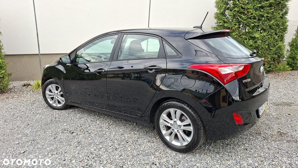 Hyundai i30 1.4 Premium - 3
