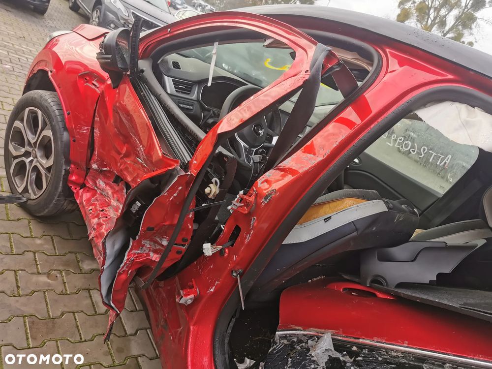 Renault Captur TCe 140 EDC GPF INTENS - 6