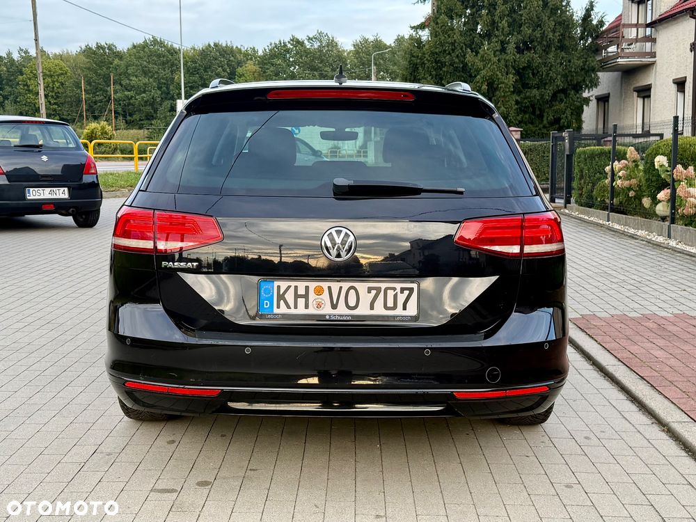 Volkswagen Passat 2.0 TDI (BlueMotion Technology) Comfortline - 11