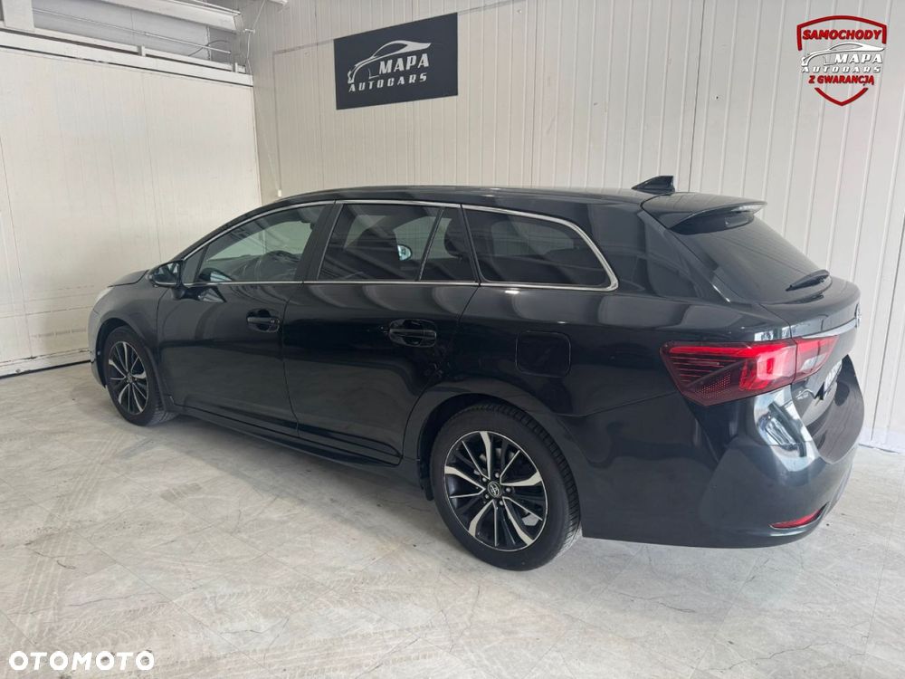 Toyota Avensis - 6