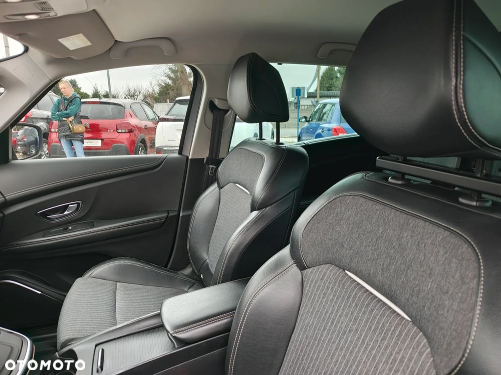 Renault Grand Scenic TCe 140 GPF EDC LIMITED - 13