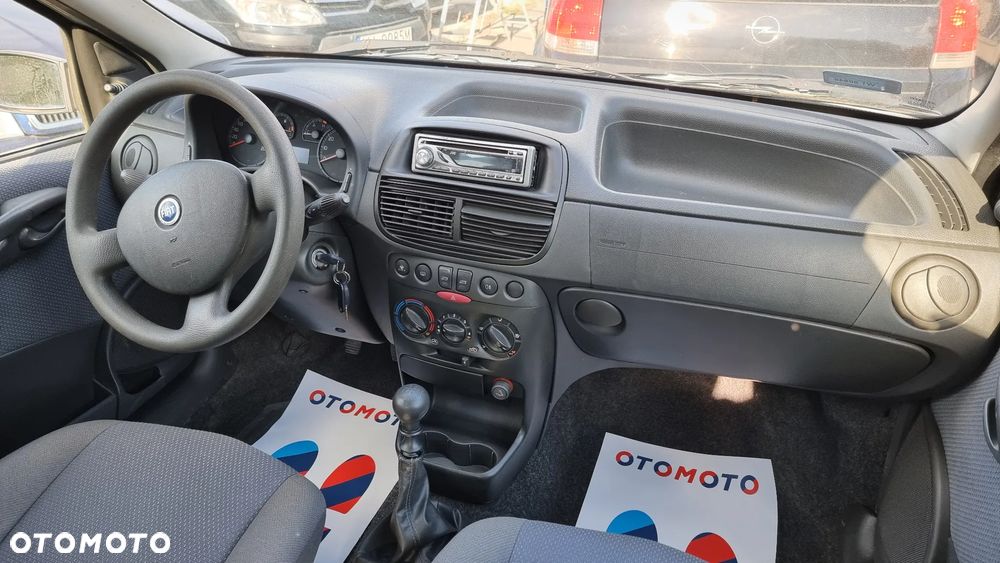 Fiat Punto 1.2 8V Fresh - 9