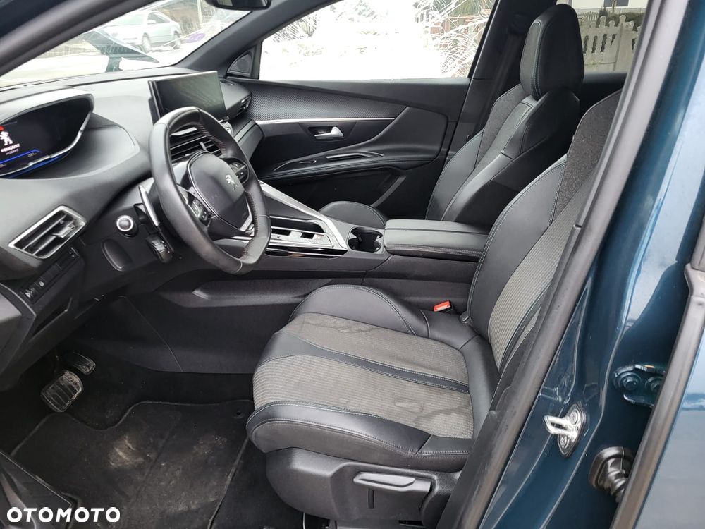 Peugeot 3008 1.2 PureTech mHEV Active Pack S&S e-DCS6 - 26