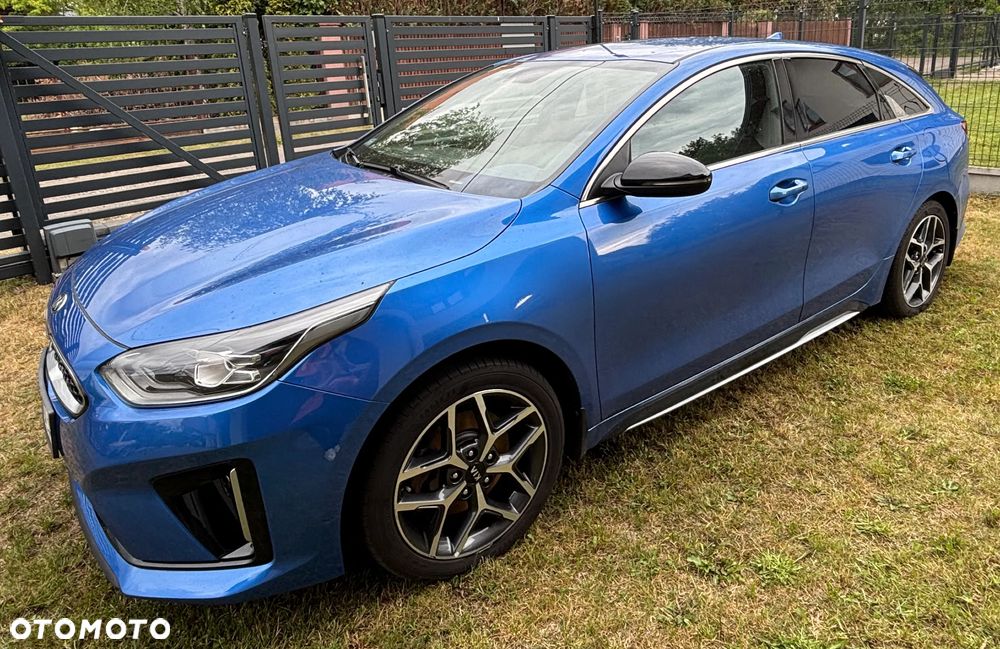 Kia ProCeed - 1
