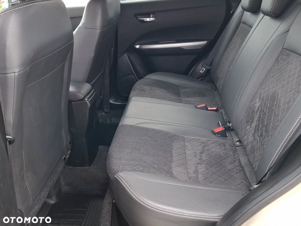 Suzuki Vitara 1.4 Boosterjet Elegance 4WD - 12