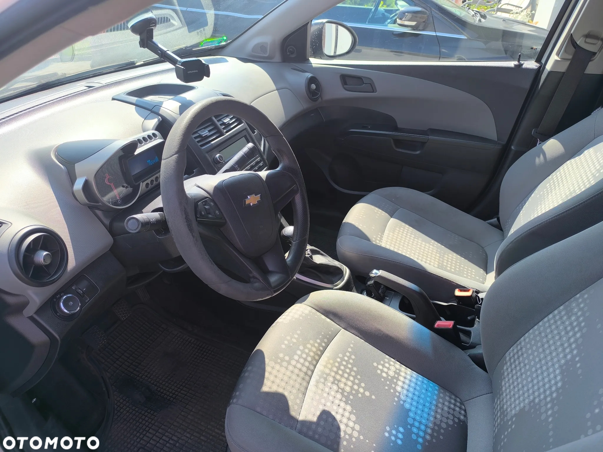 Chevrolet Aveo - 5