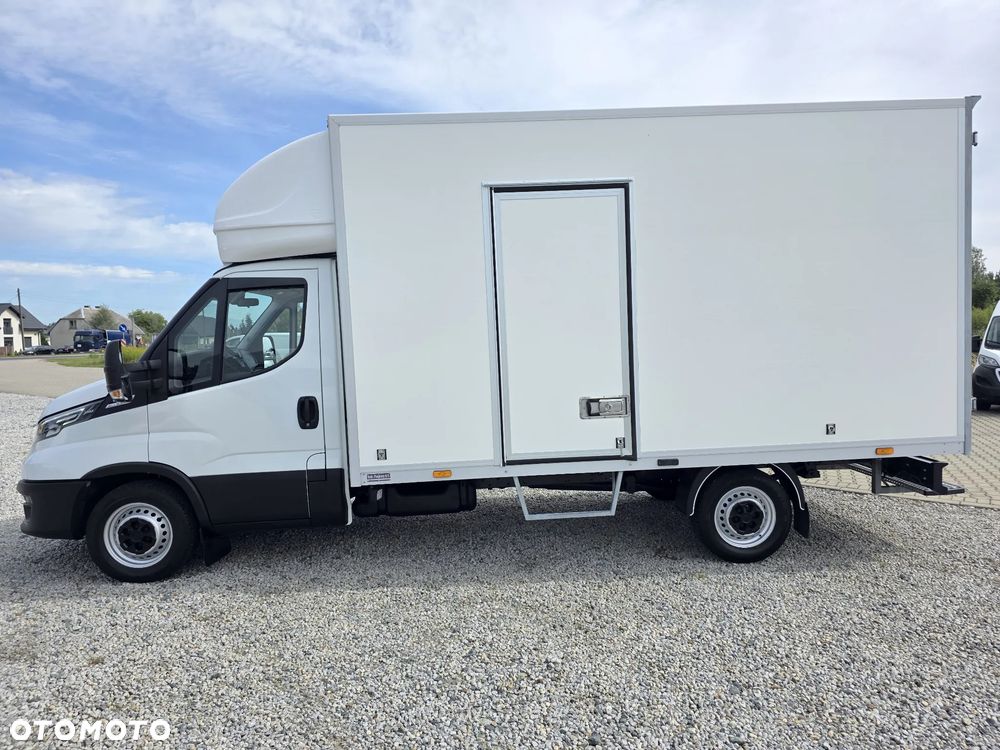 Iveco 35-180 3.0 HPI 180 KONNY KONTENER 4.2 M KLIMA HIMATIC 8 BIEGÓW WEBASTO DO 3.5 T NAVIGACJA GWARANCJA - 2