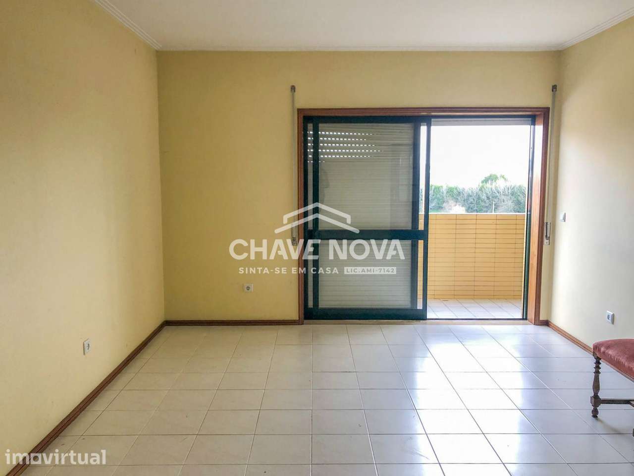 T3 c/ 3 Varandas em Oliveira do Douro - Grande imagem: 5/25