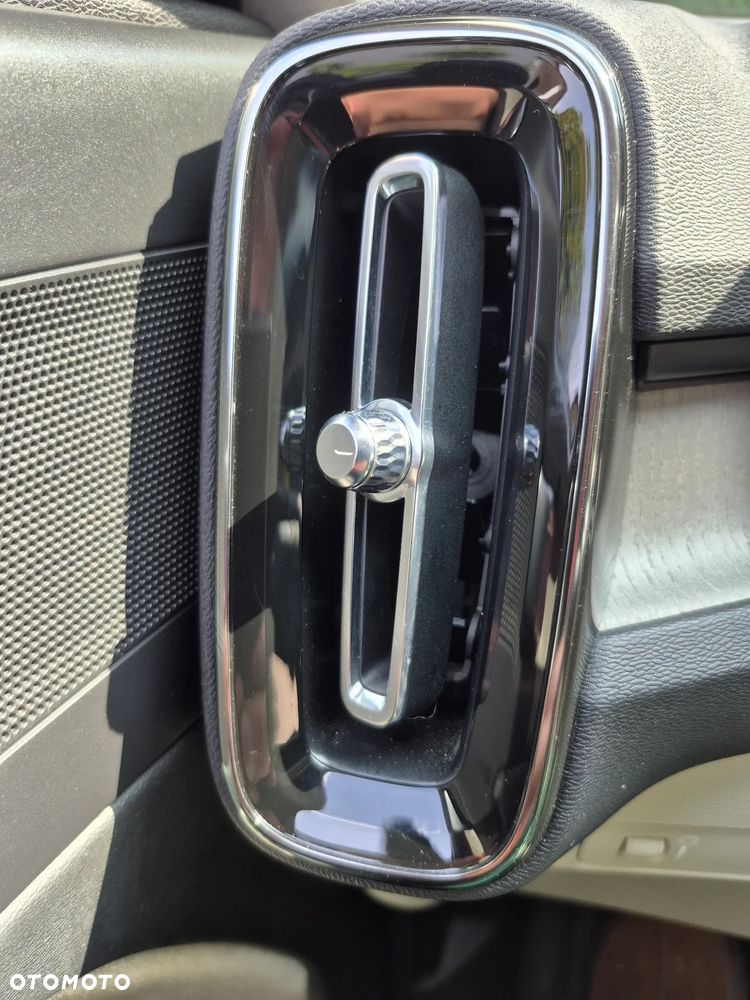 Volvo XC 40 T3 Inscription - 21