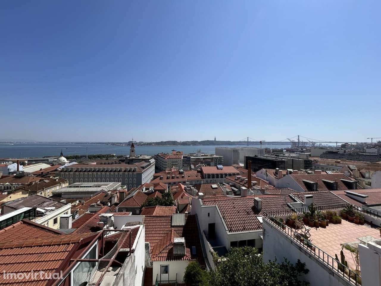 Apartamento T2 com vista, Chiado, Lisboa - Grande imagem: 4/37