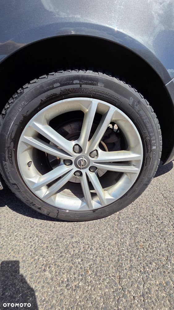 Opel Insignia 2.0 CDTI Sport - 10