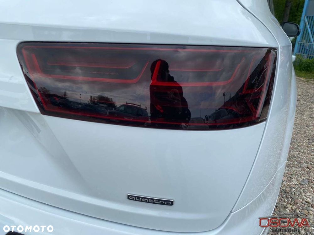 Audi Q7 - 12