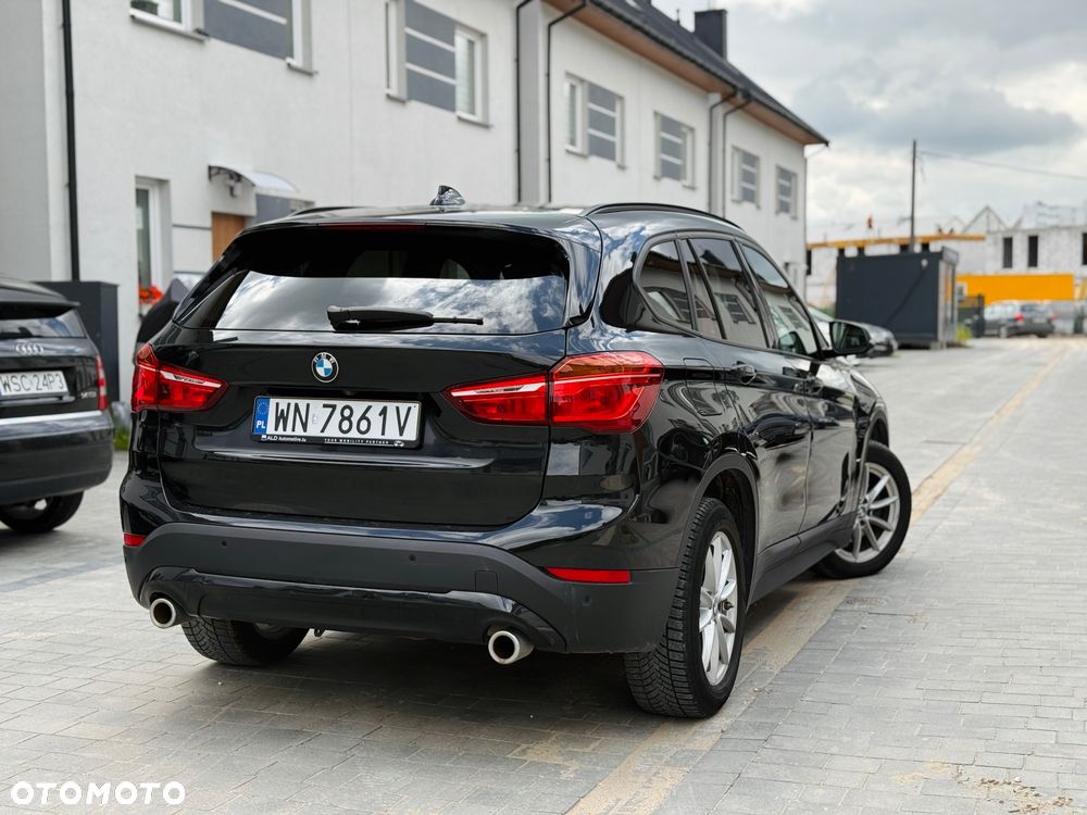 BMW X1 sDrive18d - 4