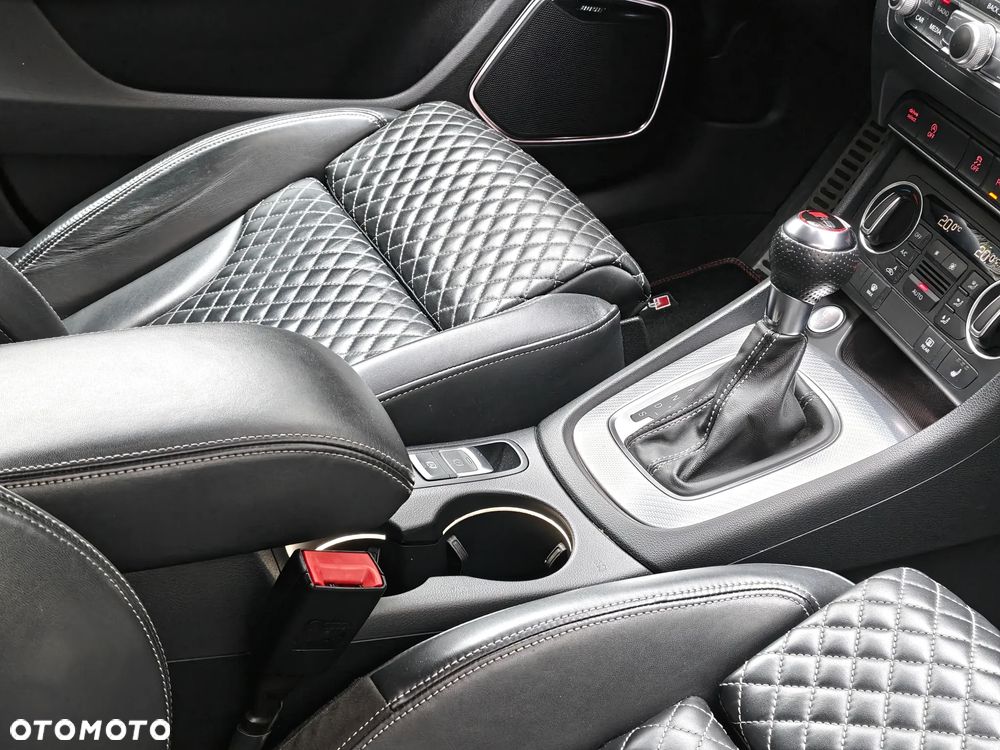 Audi RS Q3 2.5 TFSI quattro S tronic - 30