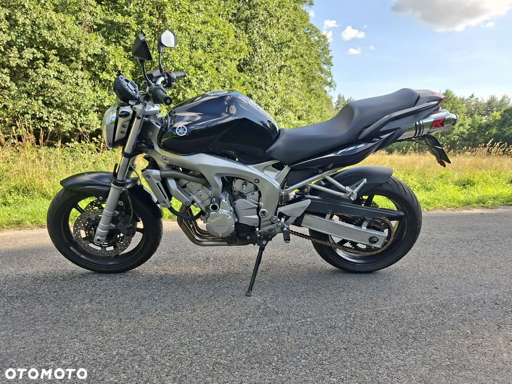 Yamaha FZ6 - 1