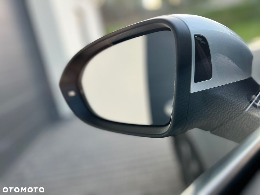 Volkswagen Golf VIII 1.4 TSI Plug-In Hybrid Style DSG - 27